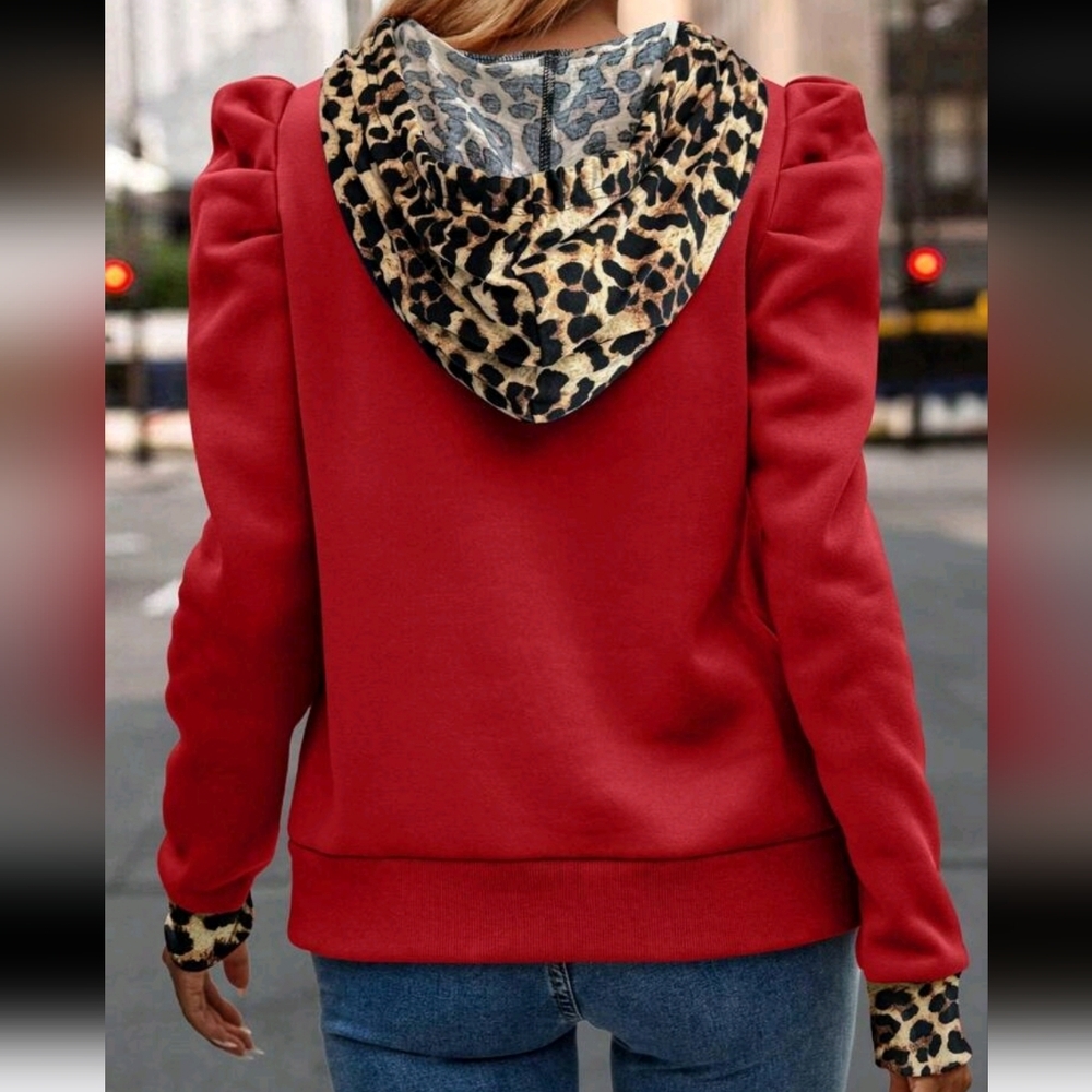 Red Leopard Trim Women's Top NWOT - Picture 2 of 5